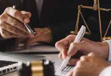 Why and How to Choose Professionals for legal translation online