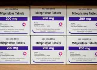 Supreme Court Upholds Abortion Drug Access, Challengers Lack Standing
Abortion Drug Access Secured by Supreme Court Ruling news-14062024-074409