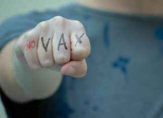 Ninth Circuit Rejects Anti-Vaxxer’s Lawsuit Against YouTube: Account Termination Upheld
Keyword: YouTube Anti-Vaxxer Lawsuit news-14062024-082425