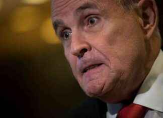 Rudy Giuliani’s Outlandish Attempts to Avoid Defamation Lawsuits news-27062024-105753