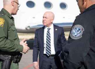 Mayorkas Misleads Public During Arizona Trip news-01072024-211749