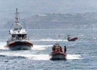 Tragic Disappearance of Clifford Chance Partner in Yacht Disaster news-21082024-160639