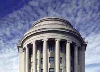 Texas Court Ruling: FTC Non-Compete Ban Nationwide Outlawed news-22082024-040803