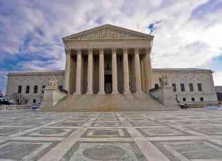 Supreme Court’s Summer Break Interrupted by Emergency Docket Cases news-23082024-112034