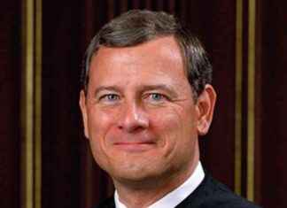 Report: Chief Justice Roberts Influenced Trump-Favorable Rulings, Internal Info Reveals news-17092024-035904