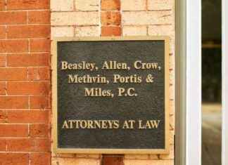 Legal Insights: Beasley Allen Sues Talc Co-Counsel & Hair Relaxer Lead Counsel Challenge Common Benefit Order news-18092024-204300