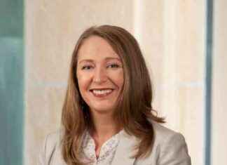 Law Professor’s Father Leads Family Out of Palisades Wildfire law-professors-father-leads-family-out-of-palisades-wildfire