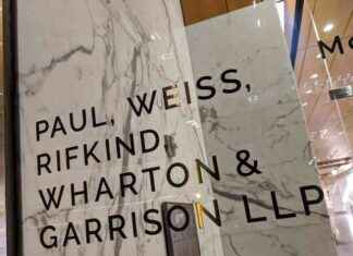 Paul Weiss Implements Mandatory Four-Day Office Attendance Policy paul-weiss-mplements-mandatory-four-day-office-attendance-policy
