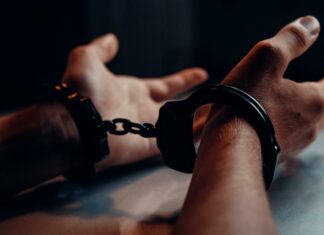 Trump Revoke Legal Status Of Migrants: Shocking Impact Revealed