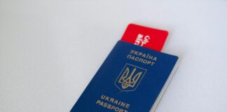 Trump To Revoke Legal Status For Ukrainians: What It Means Now