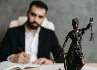 Free Legal Advice Hotline 24/7: How Can It Save You Instantly?