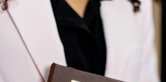 Nobody Knows More About The Legal System Than Me: Discover Why